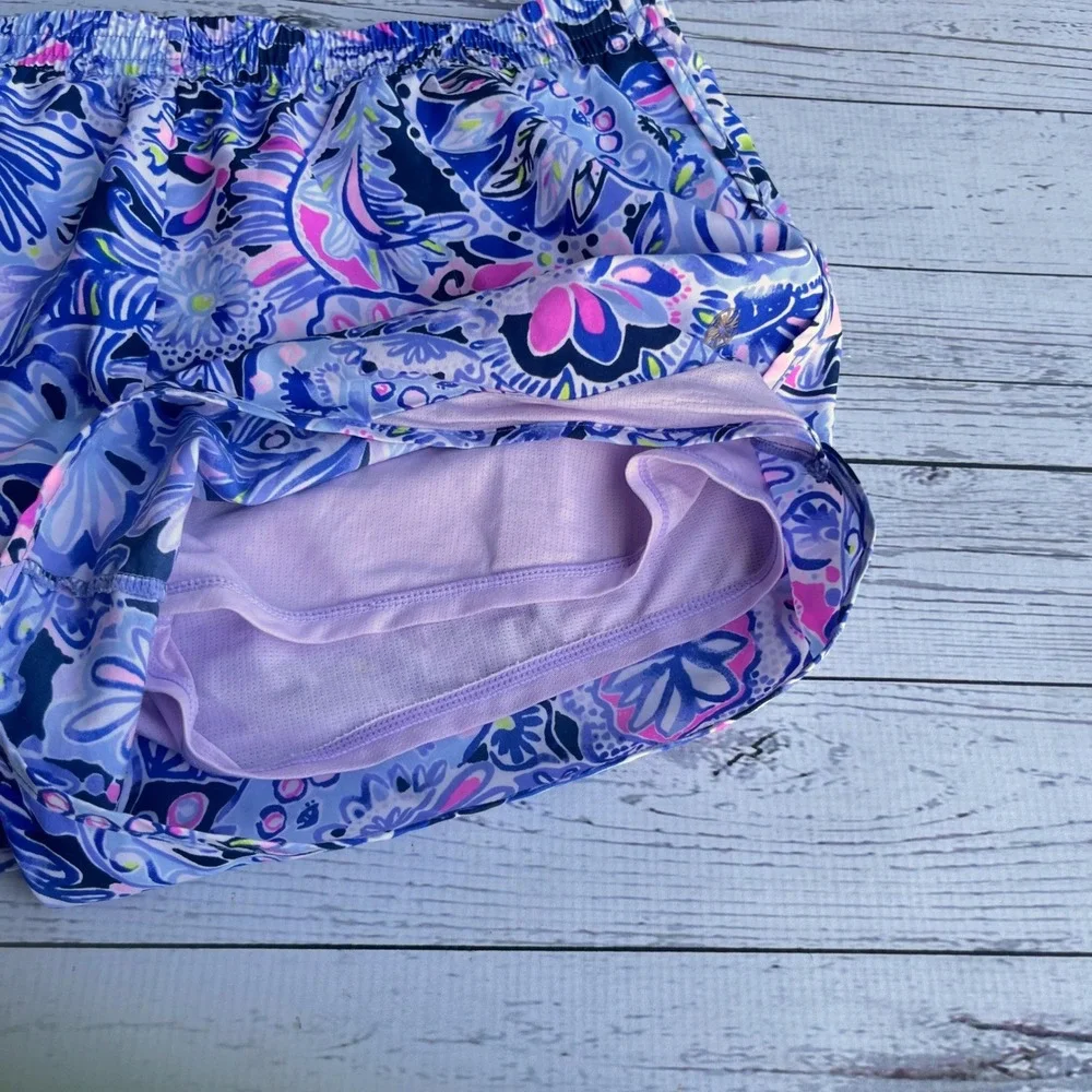 Lilly Pulitzer Luxletic Floral Paisley Shorts Women Small Nautical Coastal